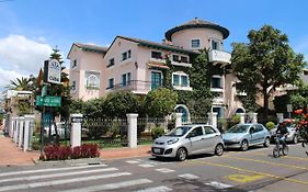 Hotel Vieja Cuba